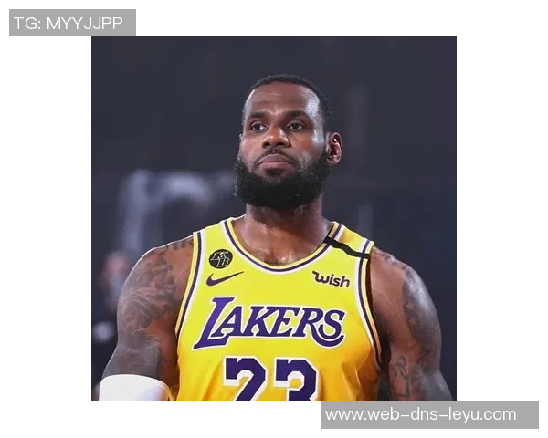 詹姆斯创造历史成就达阵四万分一万板一万助攻传奇记录